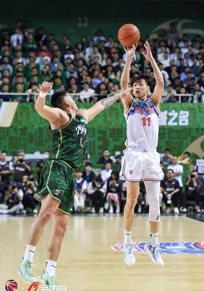 新疆男篮士气高涨，目标前进一步的简单介绍