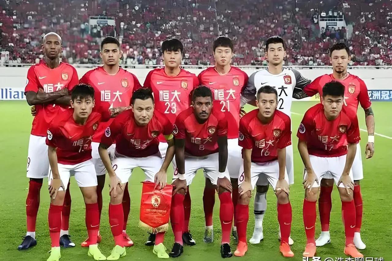 关于国内职业足球联赛赛场上再次展现精彩争夺，强队强队对阵，观众期待的信息