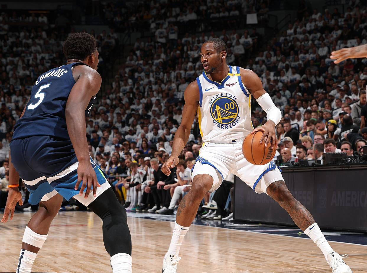 球员伤愈归来，球队士气大涨的简单介绍