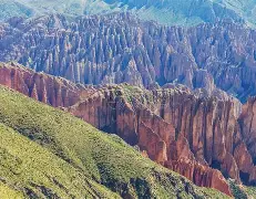 开云体育官网-玻利维亚选手勇夺铜牌，谱写传奇