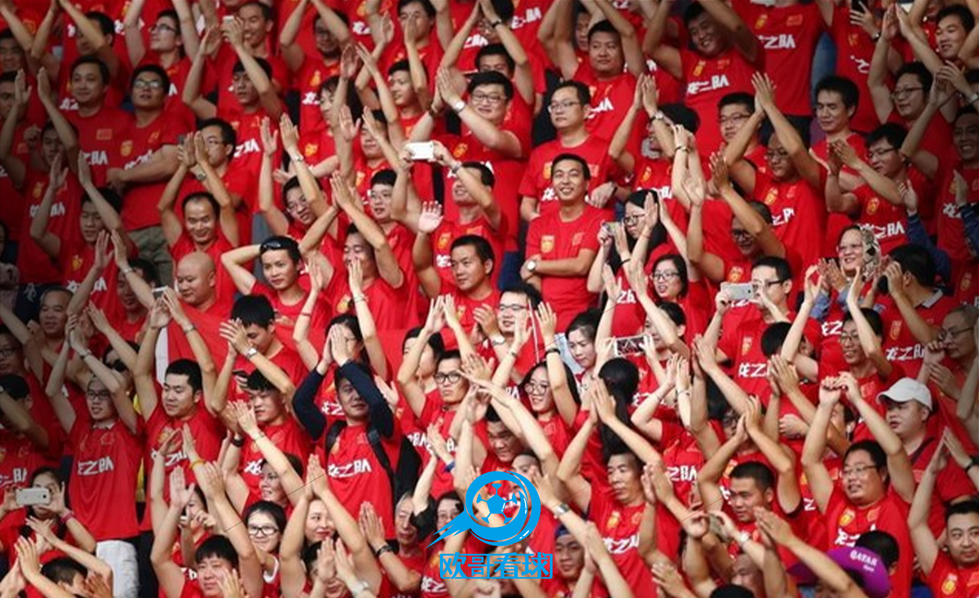 比赛中球队的战术发挥得如鱼得水