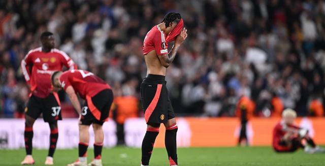 意外失利，曼联告别欧冠赛场