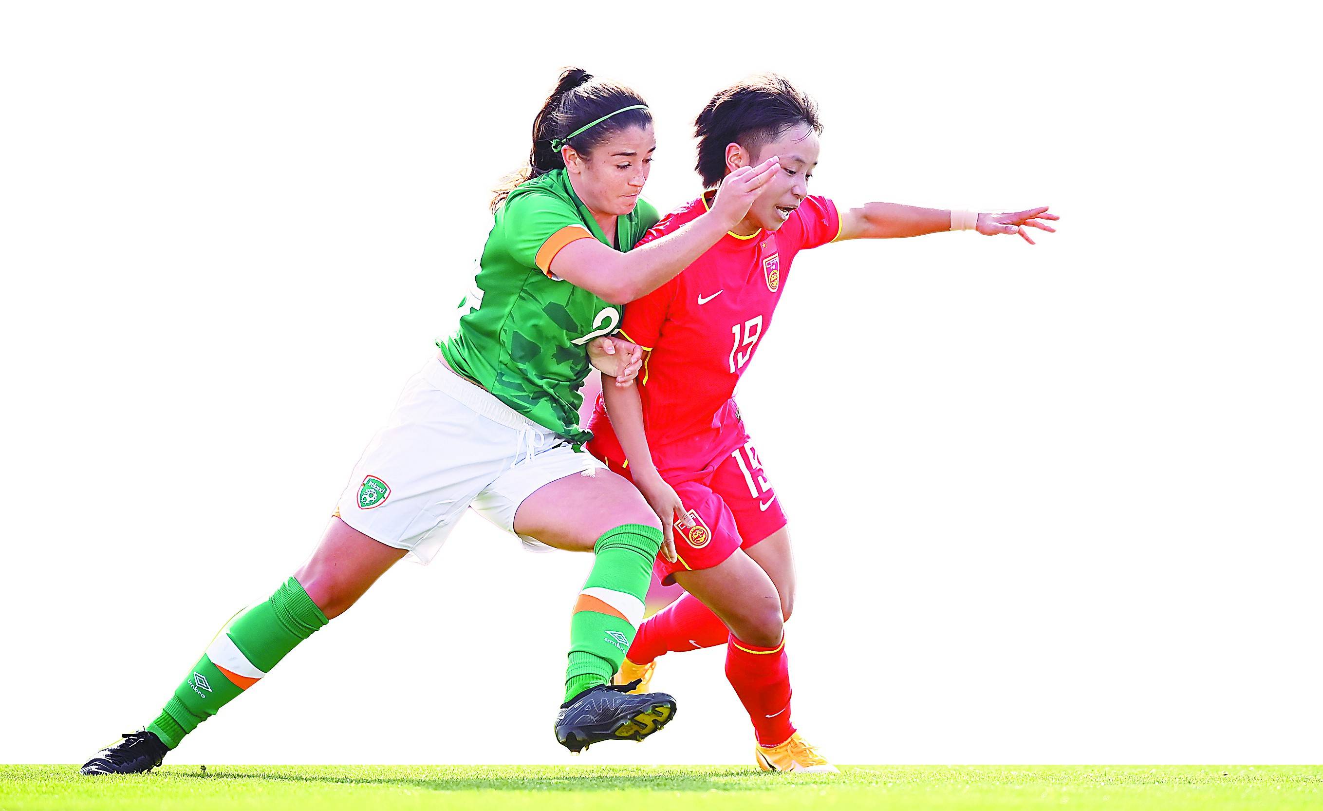 开云体育app-世界女足比赛热火朝天，各队争相角逐