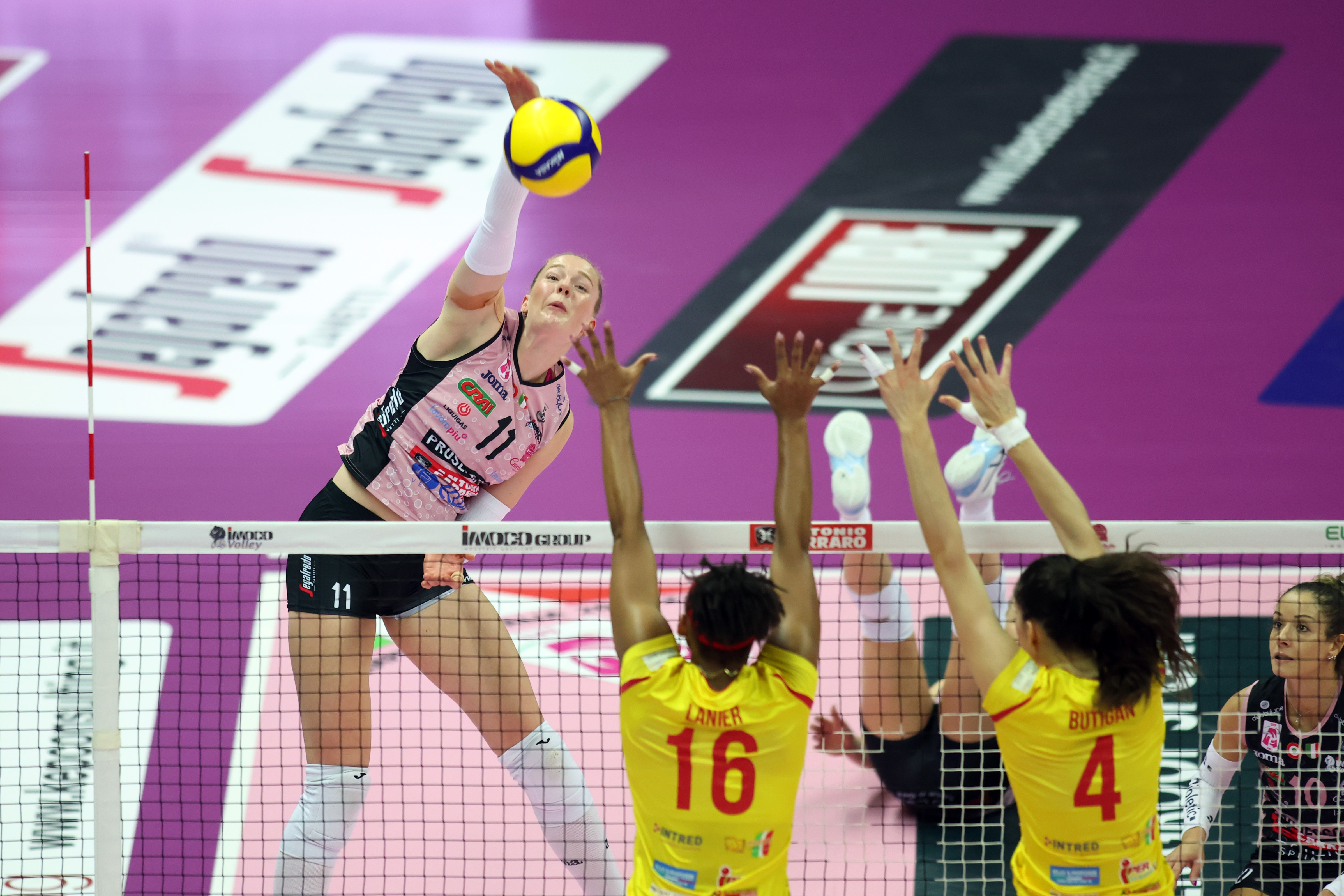 意大利女排战胜荷兰晋级女子排球半决赛