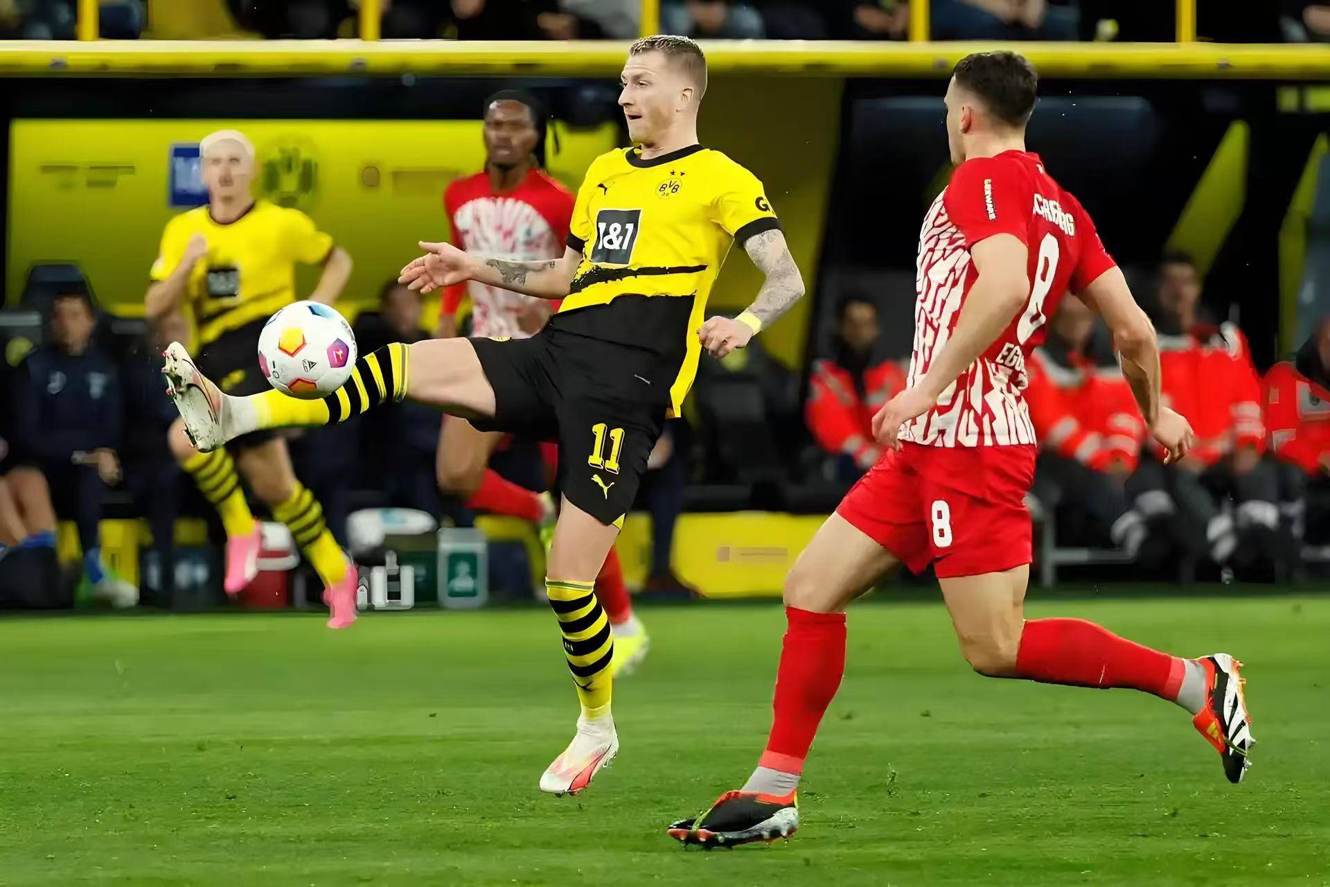 德甲震撼：多特蒙德尽显奇才晋级