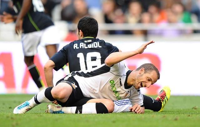 开云体育-关于乌龙失误致败，瓦伦西亚落后局面的信息