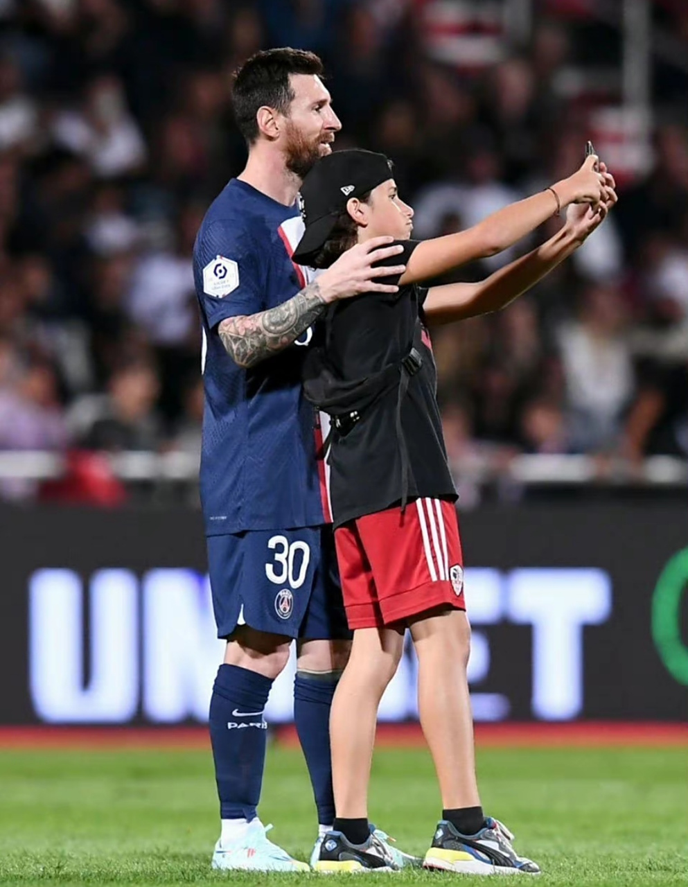 梅西助攻队友又一次胜利,球队连胜大升 梅西助攻队友又一次胜利,球队连胜大升