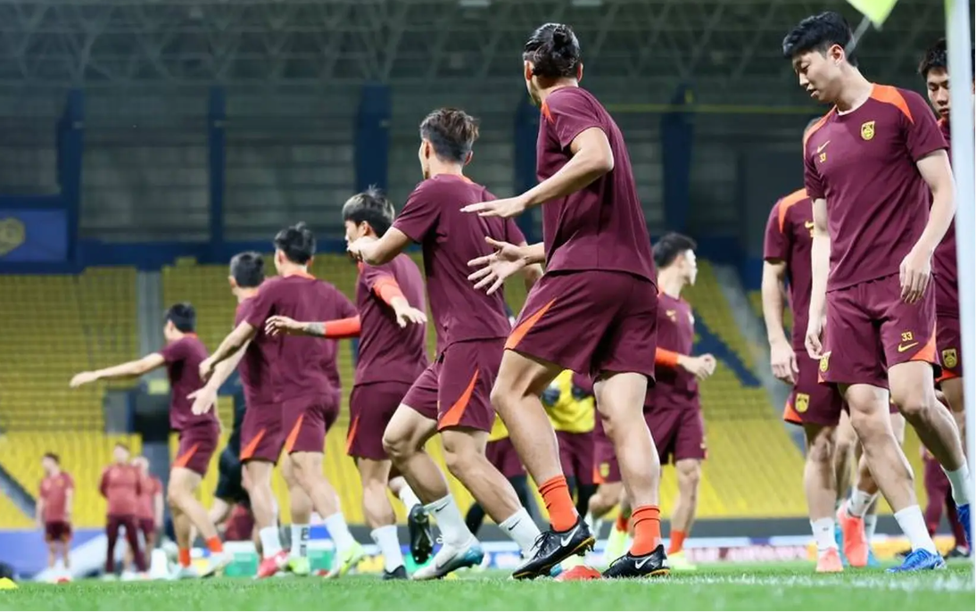 开云体育app-摩纳哥主帅施密特掌控全队，谋打破客场魔咒