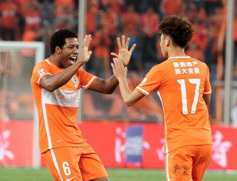 鲁能客场战平申花，保持中游位置不变