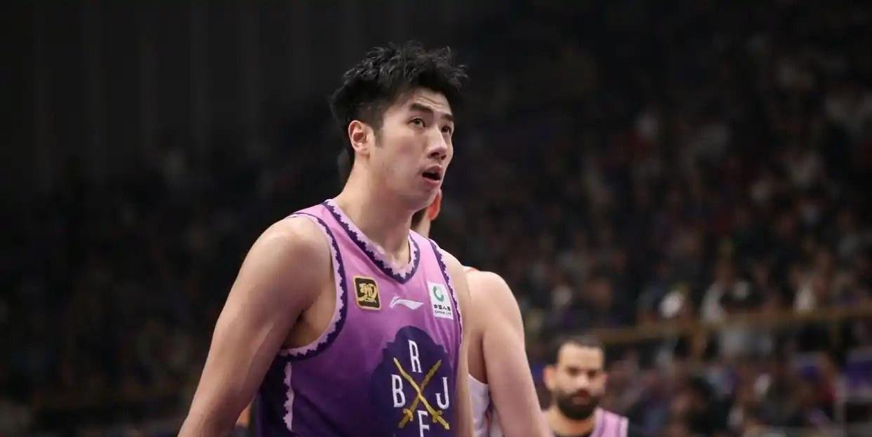 福建天信主场战胜对手,以实力赢得尊重 福建天信主场战胜对手,以实力赢得尊重