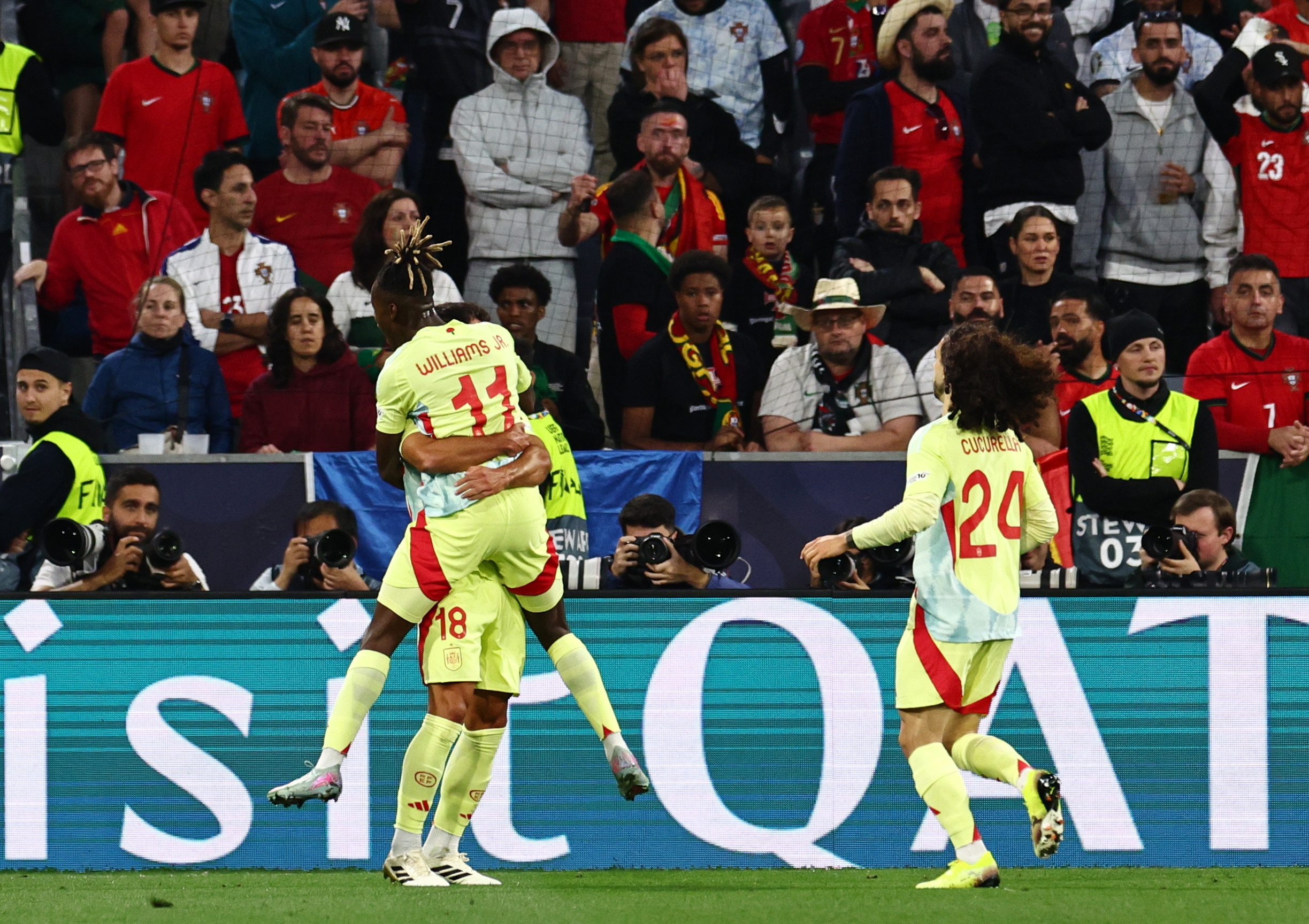 包含世界杯预选赛：葡萄牙遭逆袭，小组第二出局的词条