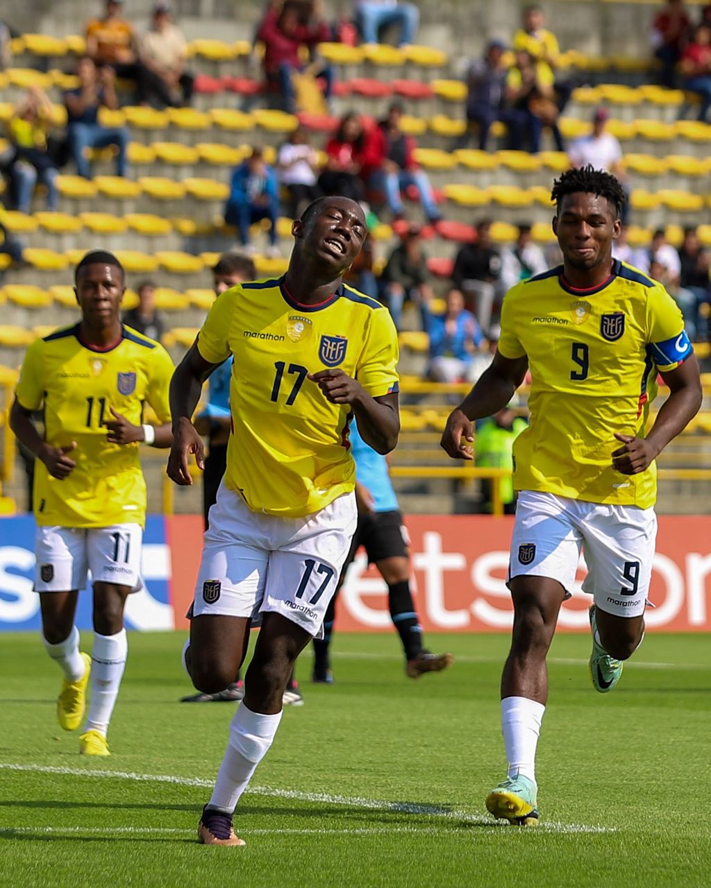 南美洲决赛常规时间高分平，激动人心进入点球战