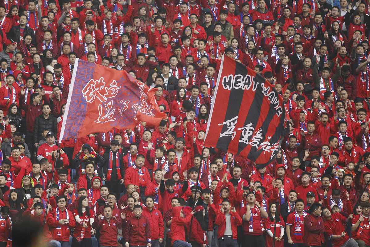 开云体育app-曼联坚守主场，反击成功锻炼球队士气