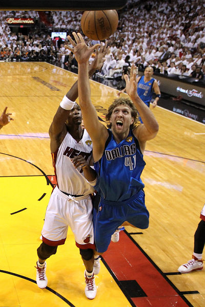 小牛新秀上演精彩突破，球队终结连败