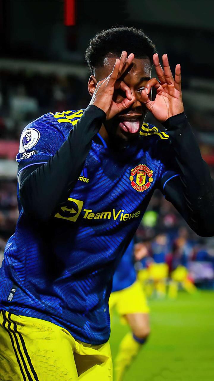 开云APP-曼联客场逆转埃弗顿，迎来重要胜利