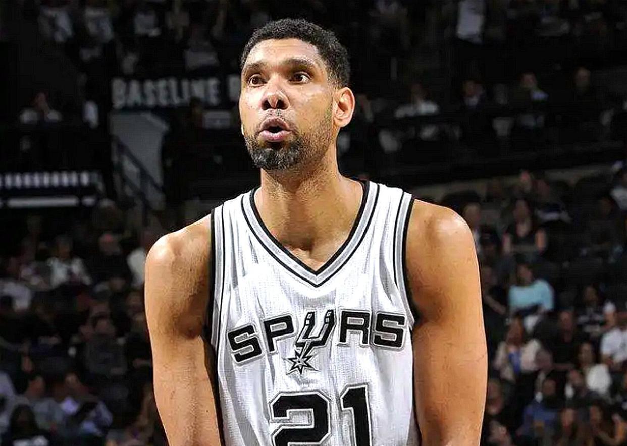 开云体育-马刺队老将邓肯满怀斗志，极力为球队贡献