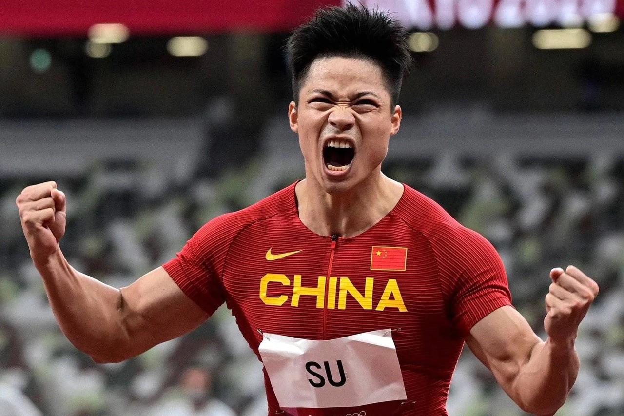 中国选手在奥运赛场上取得耀眼成绩,引发热议 中国选手在奥运赛场上取得耀眼成绩,引发热议