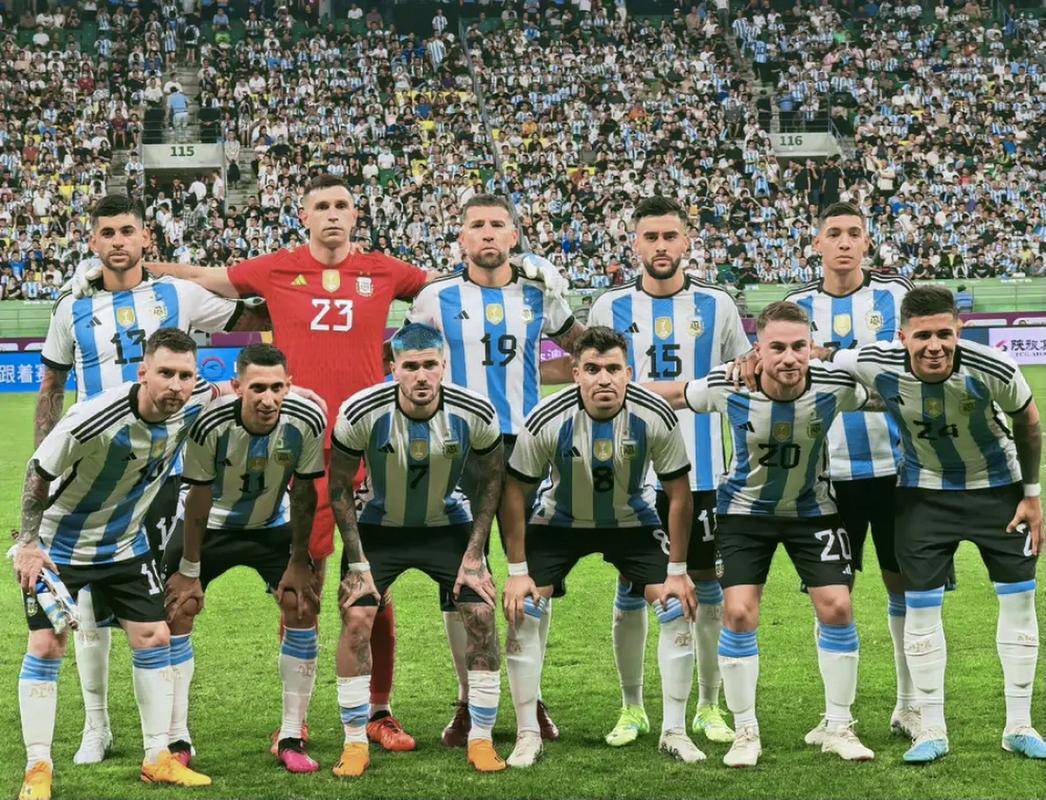 关于墨西哥横扫阿根廷,卡瓦哈尔点燃赛场的信息 关于墨西哥横扫阿根廷,卡瓦哈尔点燃赛场的信息